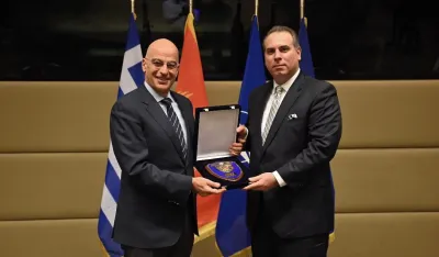 Ivanović sa ministrom odbrane Grčke: Crna Gora ima važnu ulogu u jačanju stabilnosti na ZB