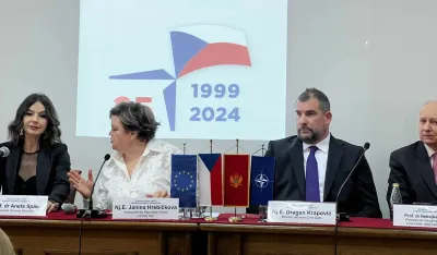 25 godina Če&scaron;ke u NATO-u