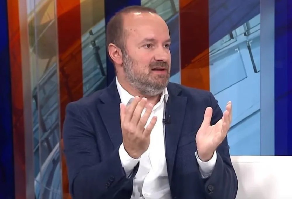 Pavićević: Spajić konačno počeo da misli politički, postupio u skladu sa autoritetom