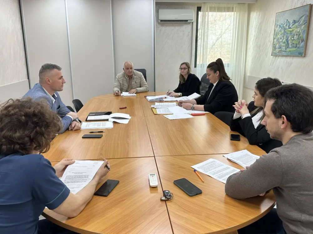 Zeta samo na papiru ima op&scaron;tinska preduzeća