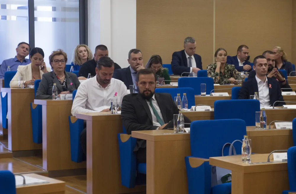 Skup&scaron;tina Glavnog grada odlučuje o rukovodiocima vi&scaron;e gradskih ustanova: Puni mandati za tri direktora, promјene u odborima