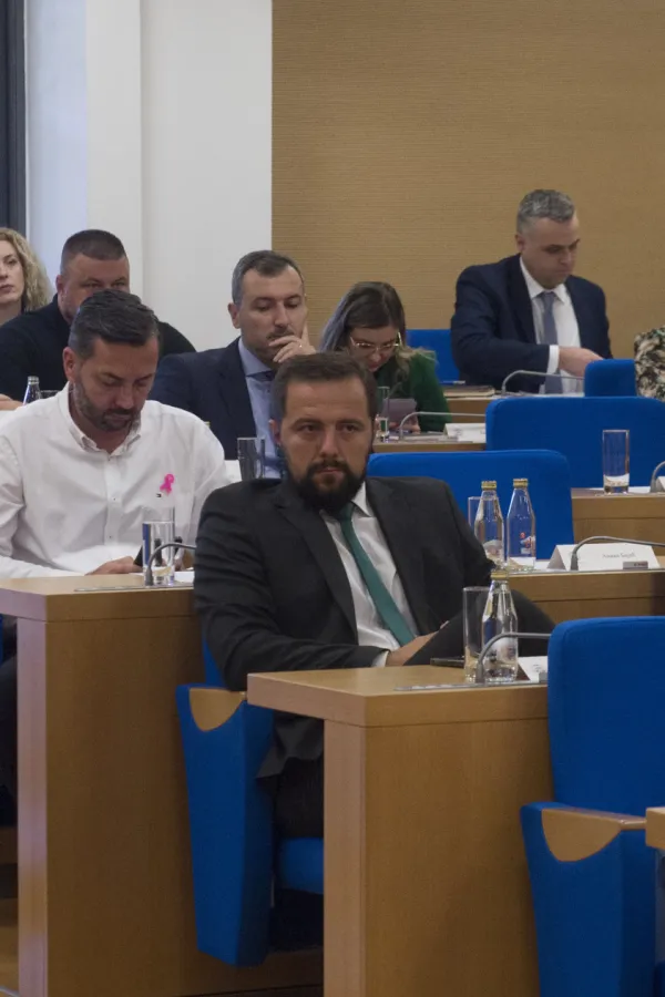 Skup&scaron;tina Glavnog grada odlučuje o rukovodiocima vi&scaron;e gradskih ustanova: Puni mandati za tri direktora, promјene u odborima