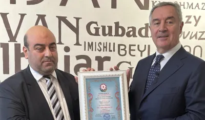 FOTO: Milo Đukanović - kabinet