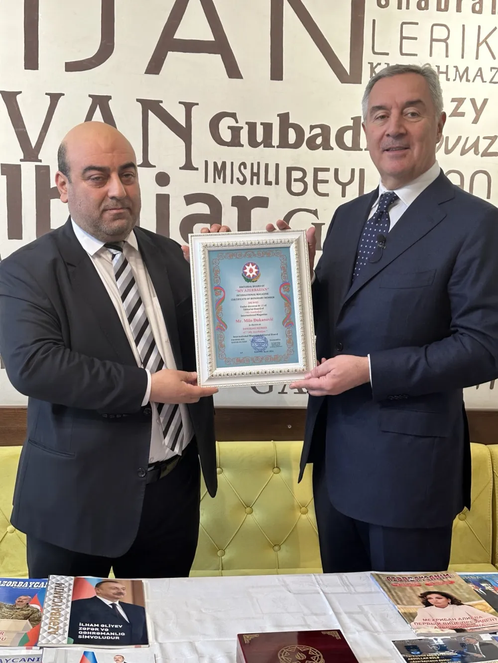 FOTO: Milo Đukanović - kabinet