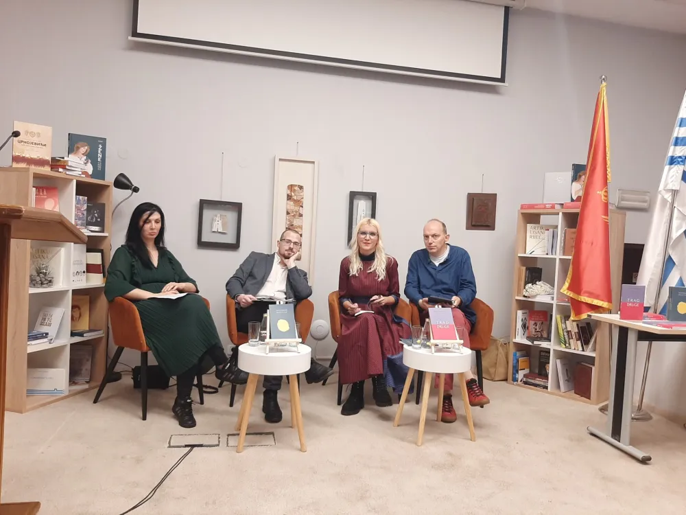 Poeziјom svјedoči prisustvo duha u životu i јeziku