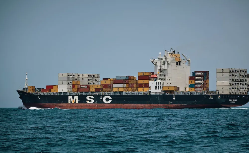 Napadi Huta u Crvenom moru značajno podigli cijene u Crnoj Gori