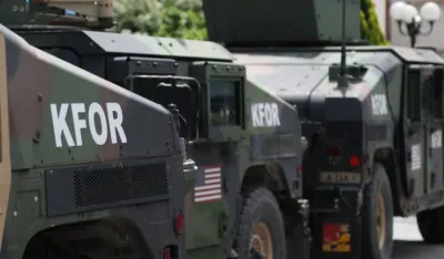 Komandant Kfora razgovarao sa &bdquo;velikom petorkom&ldquo; o situaciji na Kosovu