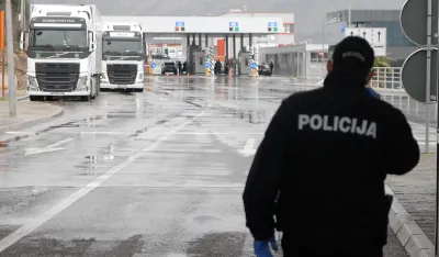 UP: Na graničnim prelazima Božaj i Dračenovac oduzeta roba u vrijednosti od 70.000 eura