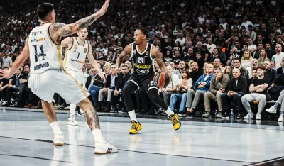 Са меча Партизан - Реал