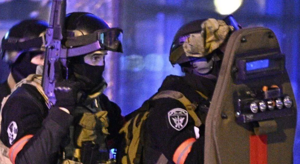 (VIDEO) Ruski specijalci tragaju za napadačima, u toku evakuacija