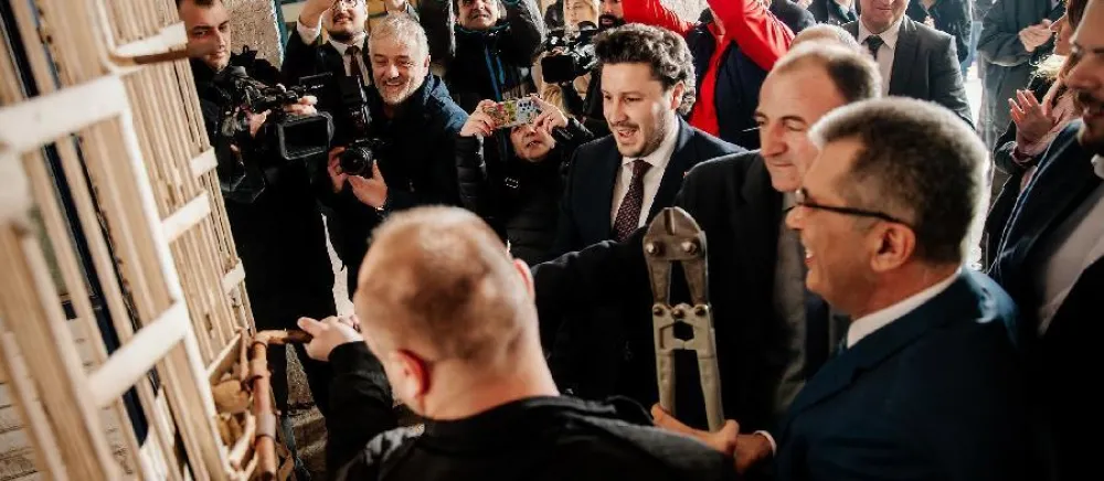 EPCG јo&scaron; uviјek niјe potpisala ugovor za zakup Željezare: Pregovori sa &Scaron;vaјcarcima i dalje traјu