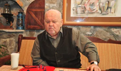 Mustafić: Smrću Sidrana izgubili smo velikana, umjetnika, književnika i mislioca