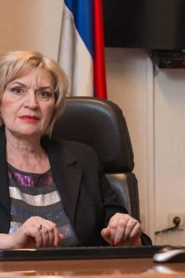 DPS Nik&scaron;ić: Stigla Marina Jočić da u novim &scaron;tiklama do kraja zgazi Solar gradnju i EPCG