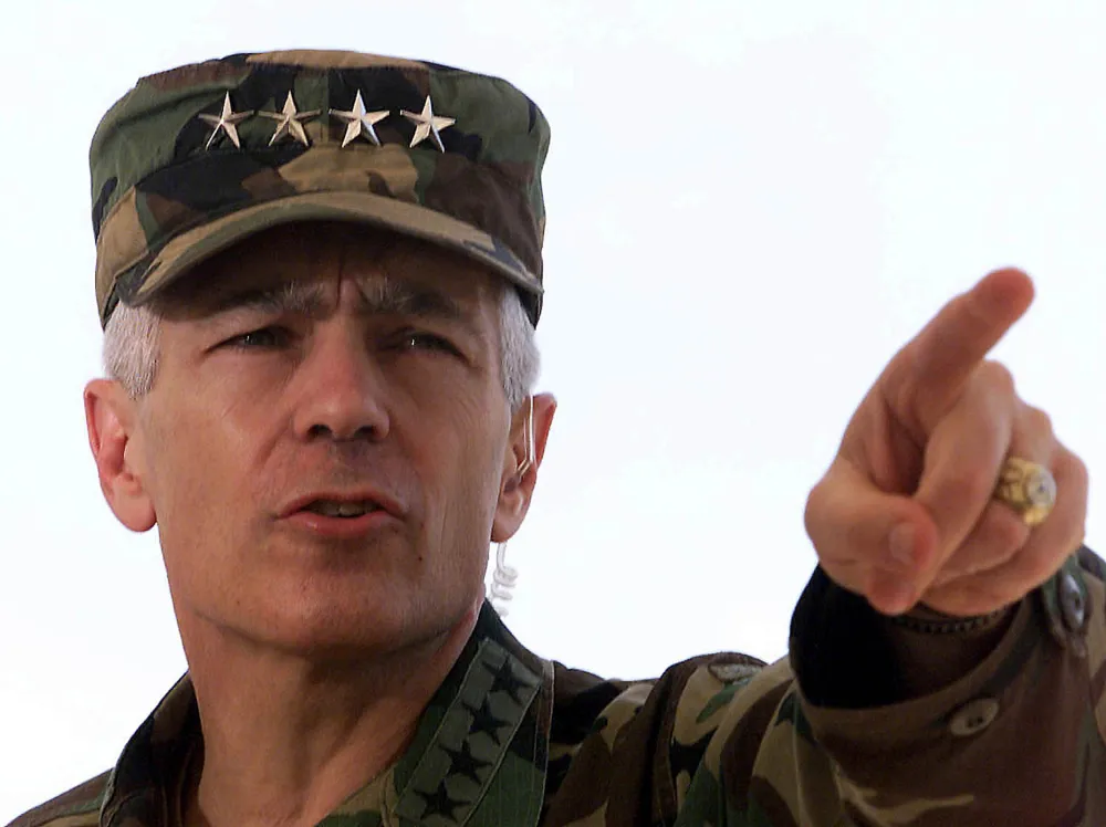 Vesli Klark: Nismo znali da će Srbi potpuno napustiti Kosovo