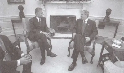 Đinđić u posјeti predsјedniku SAD Džordžu Bu&scaron;u novembra 2001. godine