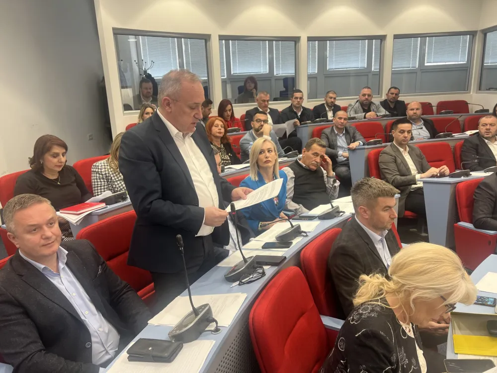 Održana sjednica SO Bijelo Polje: Op&scaron;tina ne može da gradi vјerske obјekte