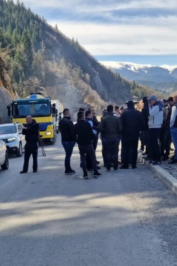 "Euromost" podržao protest u Rožajama: Hitno re&scaron;avati probleme svih deponiјa