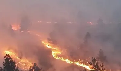 Požar u Pljevljima izmiče kontroli; Vrane&scaron;: Sazvaćemo op&scaron;tinski krizni &scaron;tab