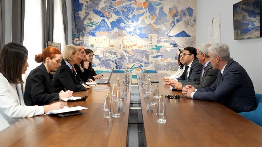  Grad dobija bistu Sula Radova