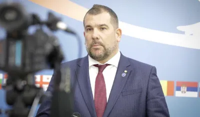 Krapović u Francuskoj, moguća kupovina dva ratna broda