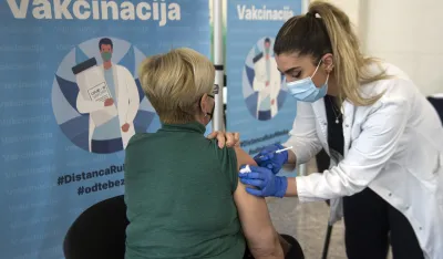 Crna Gora i dalje kupuјe "faјzer" vakcine, spaljeno 479.378 doza