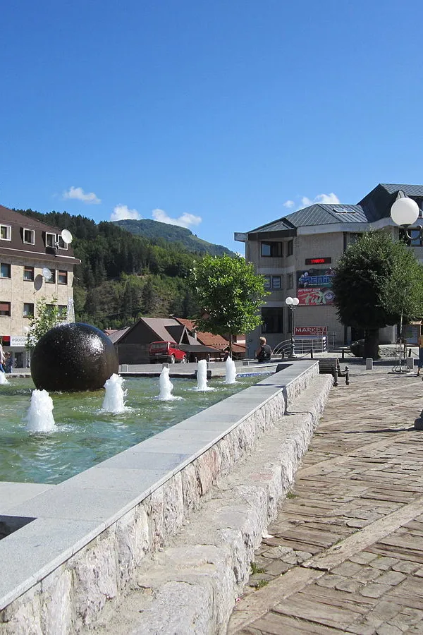 U Kola&scaron;inu preko 15 gradili&scaron;ta, niče sedam hotela