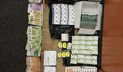 Kod Budvanina pronađeni marihuana, tablete, 11.100 eura i 2.480 američkih dolara
