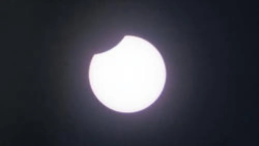 Potpuno pomračenje Sunca 8. aprila