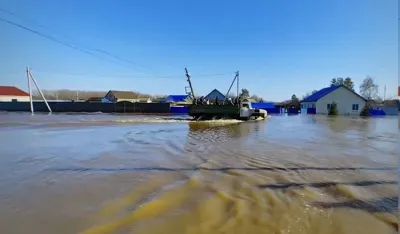 Pukla brana u gradu Orsku