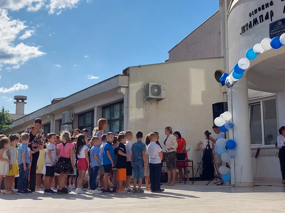 U Podgorici preko 20 hiljada osnovaca, u &Scaron;avniku 80