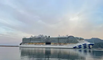 Američki &bdquo;Sun Princess&ldquo; otvorio kruzing sezonu u Baru