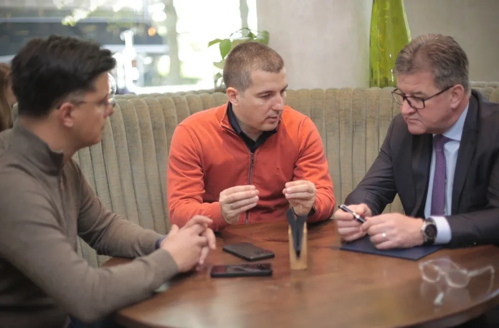 Bečić i &Scaron;aranović sa Lajčakom