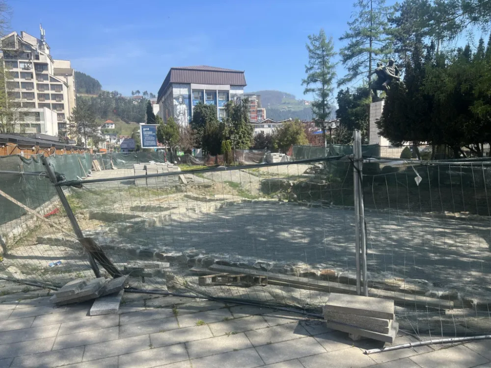 Op&scaron;tinski odbor Stranke pravde i pomirenja: Tražićemo izmјe&scaron;tanje Spomenika palim borcima'