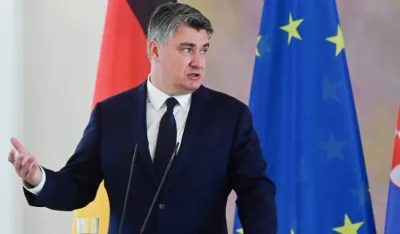 Milanović prozvao Plenkovića: Gotov je, ide u Brisel da naplaćuje ulaz u toalet