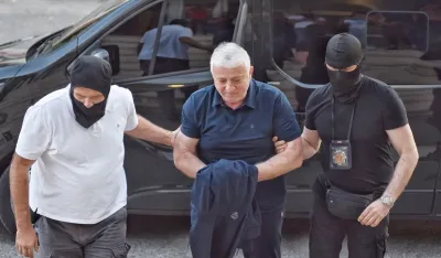 (FOTO/VIDEO) Zoran Lazović priveden u SPO