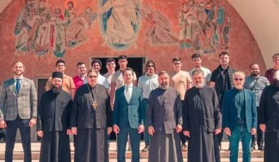 Princ Filip u podgoričkom Sabornom Hramu: Mitropolit Amfilohije najzaslužniji za duhovni preporod Crne Gore
