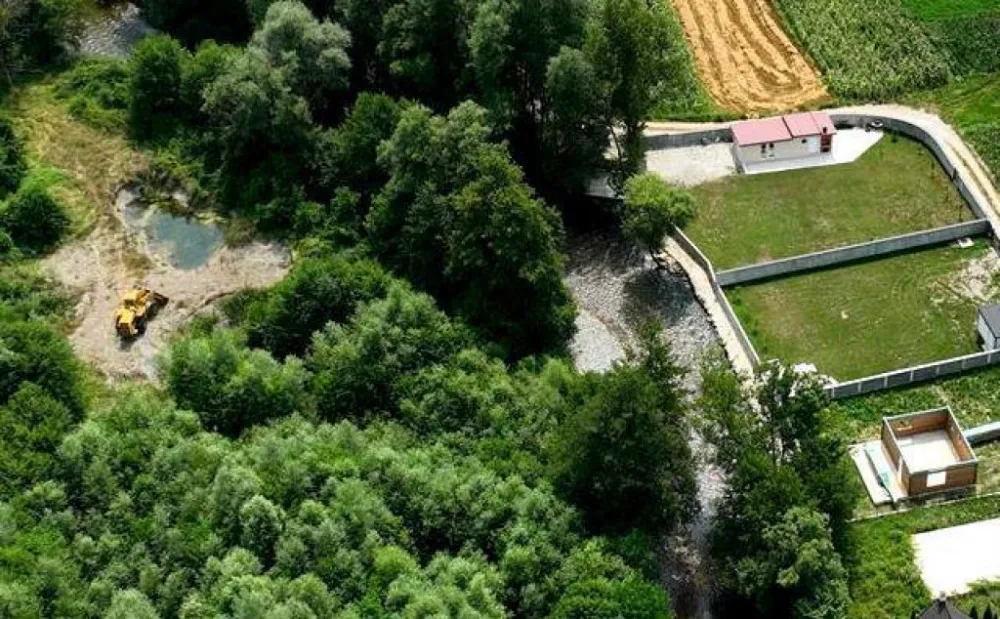 NVO Euromost: Počela saslu&scaron;anja provodom nelegalne gradnje pored riјeke Bistrice