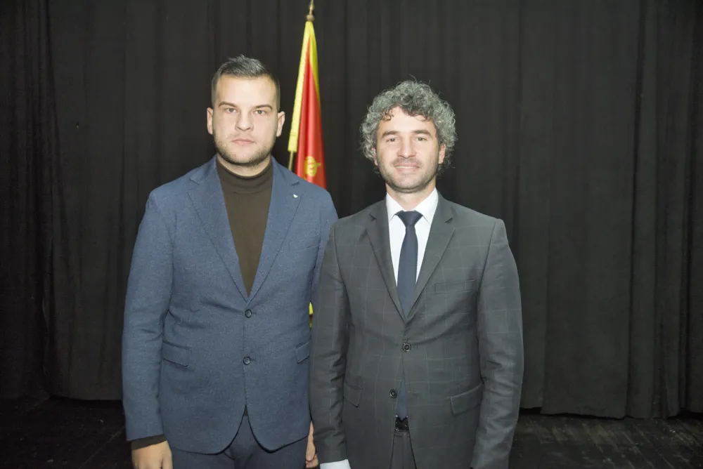 Asanović: Krstović nije predsjednik SO Zeta