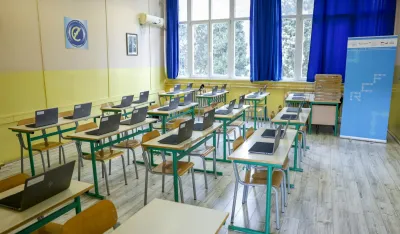 Regionalni fond za izazove donirao računare SE&Scaron; &ldquo;Vaso Aligrudić&rdquo; u Podgorici