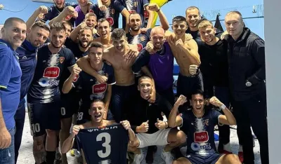 Играчи Зете