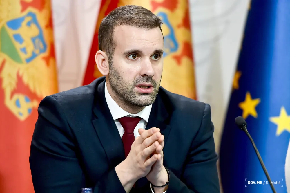 premijer milojko spajic