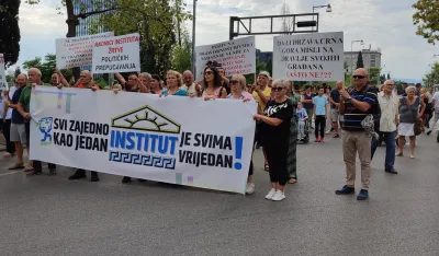 Са блокаде раскрснице