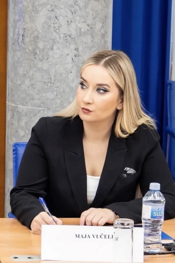 Maja Vučelić