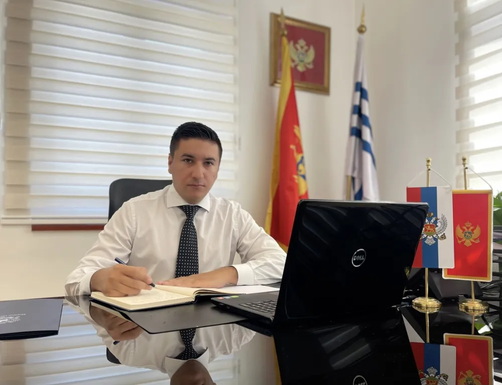 Dajković: Nije Injac namje&scaron;tala tendere i skrivala službene automobile