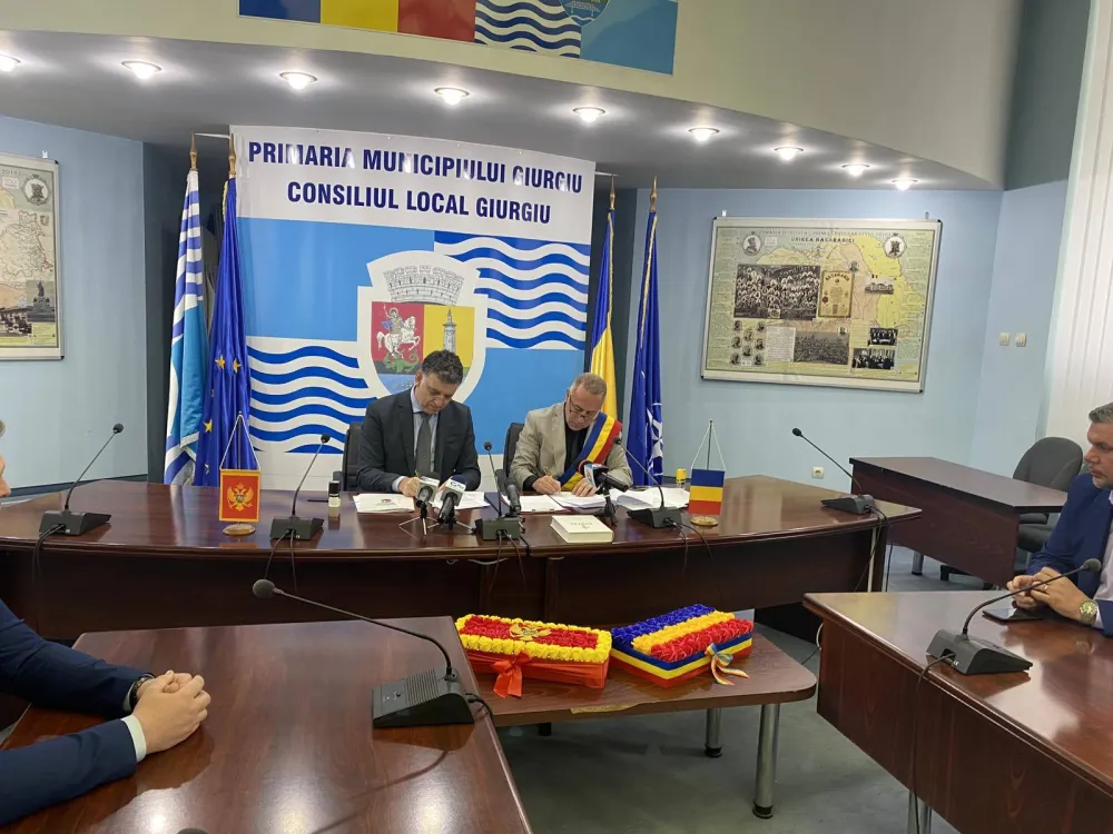 Potpisan sporazum o bratimljenju Op&scaron;tine Tivat sa Op&scaron;tinom Đurđu