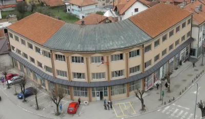 Pljevlja: Odbornik DPS-a u znak protesta za govornicom ćutao 10 minuta