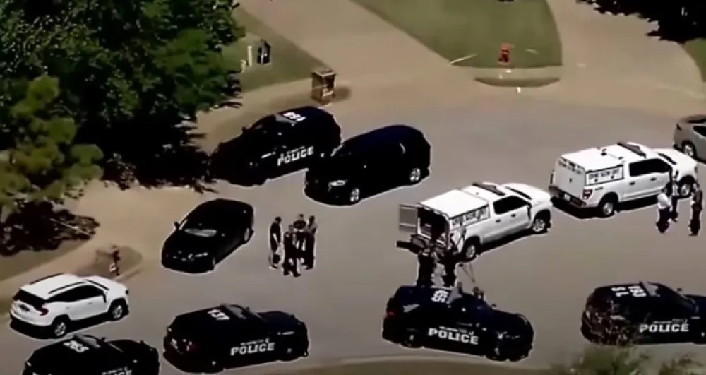 SAD: Petoro mrtvih pronađeno u kući,&nbsp;među njima i dvoje djece