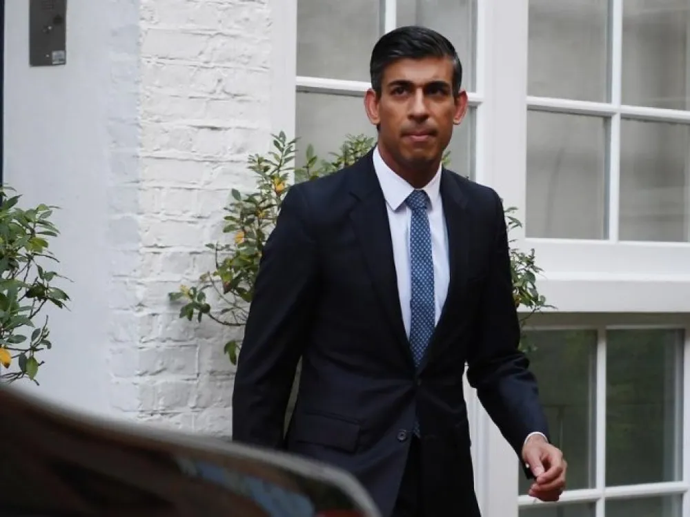 Sunak: Britanija stavlja vojnu industriju u ratno stanje