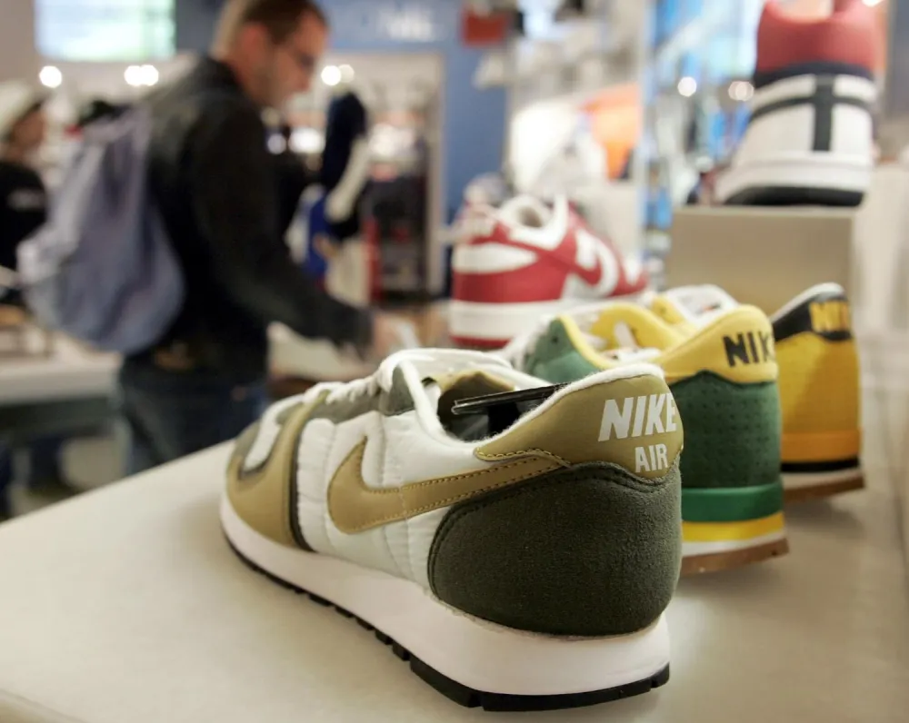 "Adidas" i "Najki" pred sudom zbog pruga na trenerkama