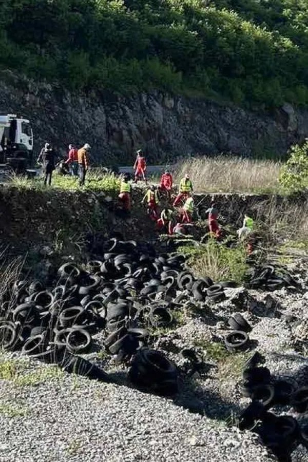 Gume iz korita Cijevne zavr&scaron;ile na barskoj deponiji